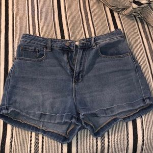 PAC Sun mom shorts